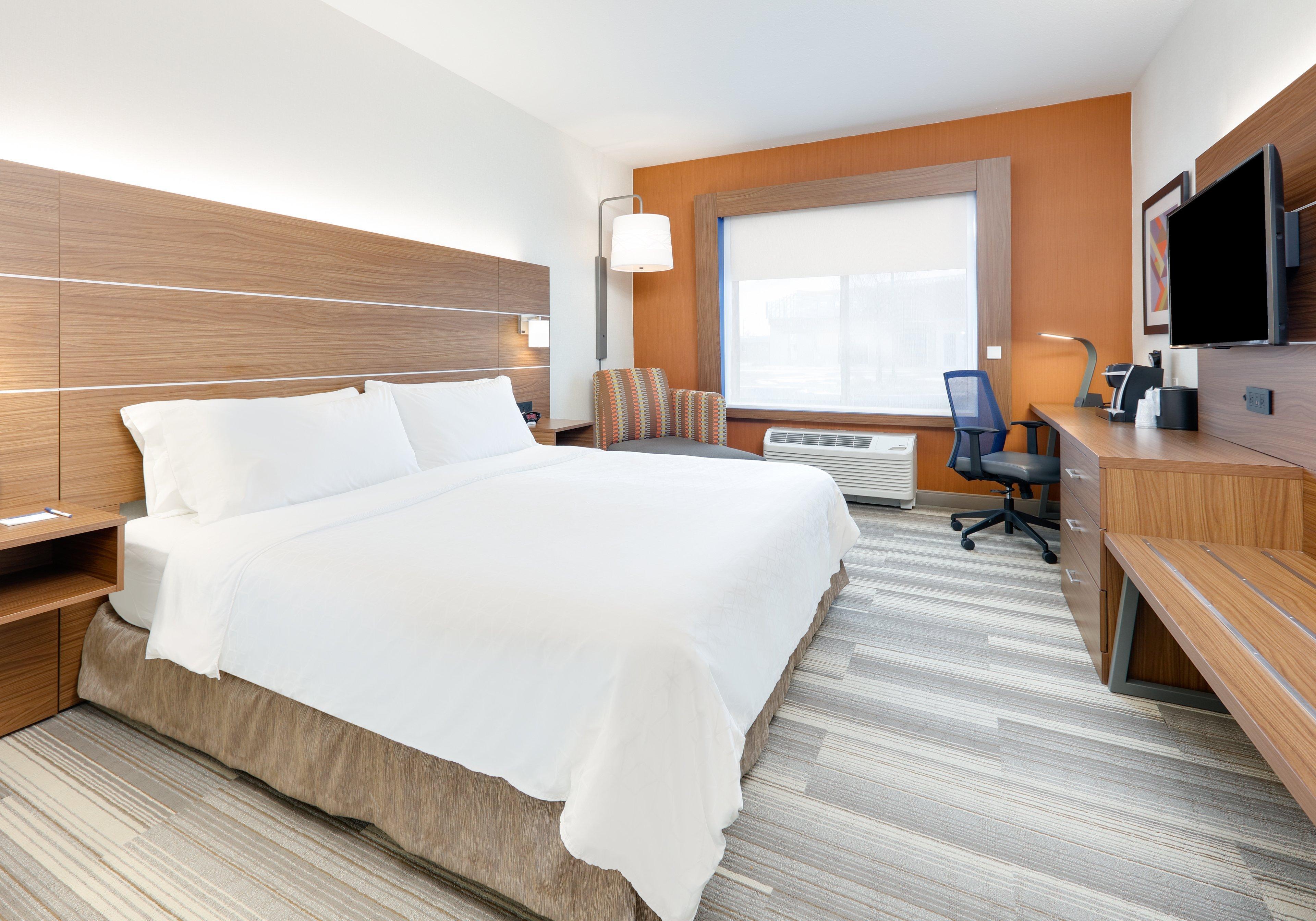 Holiday Inn Express & Suites Mitchell By Ihg Exterior photo